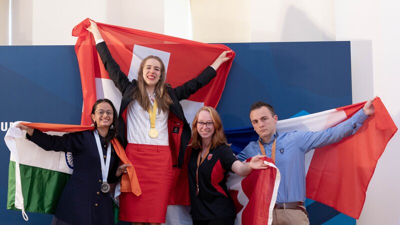 Les femmes suisses en force ce dimanche : Juliana Thöny remporte la deuxième médaille d’or suisse